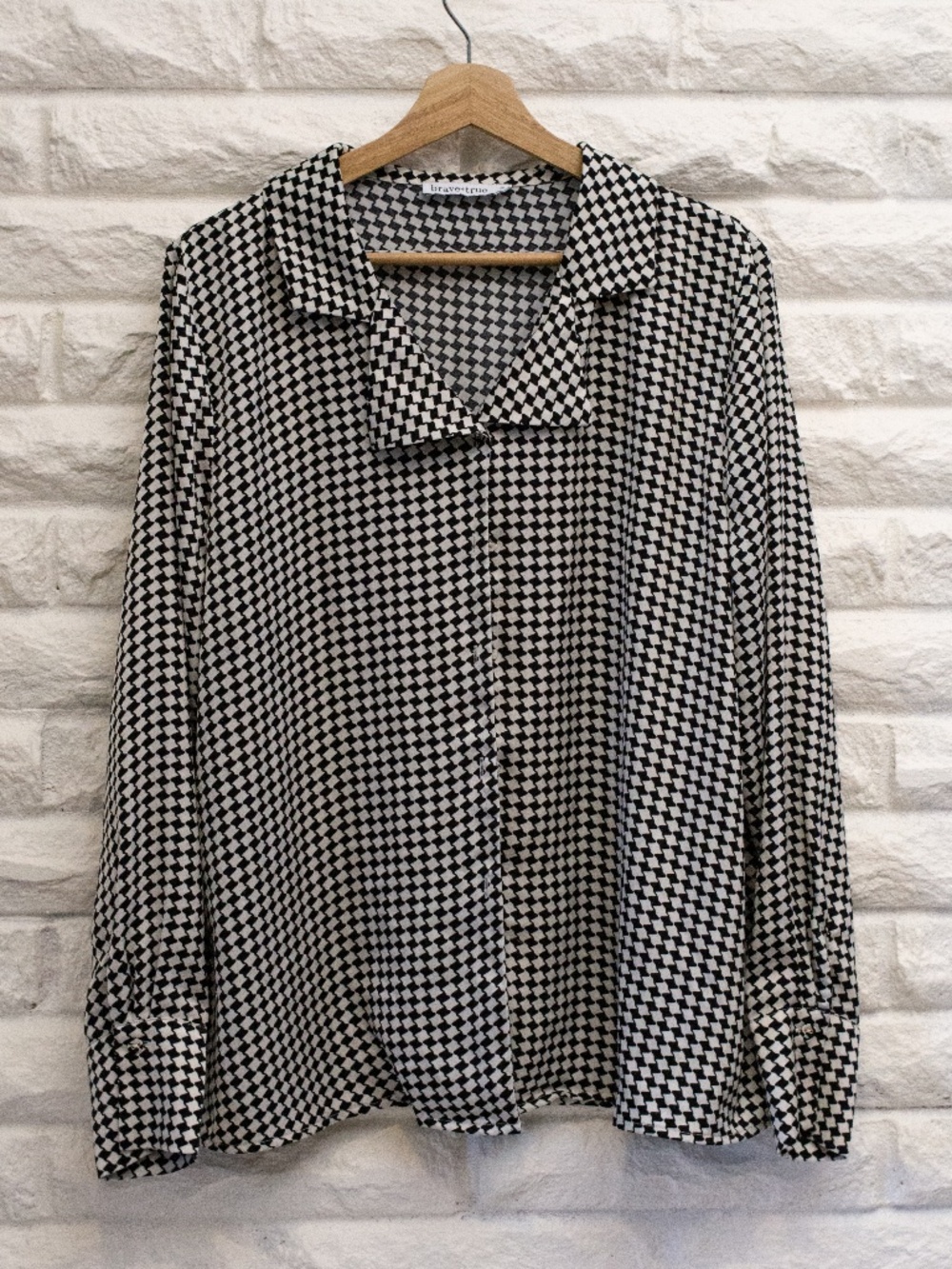 Brave+True Women's Button Checkered Shirt, Size M, Dark Academia or Retro Mod